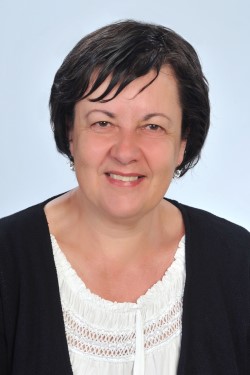 Knopf Zsoltné