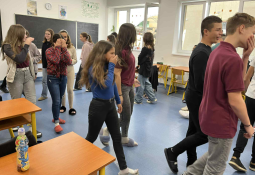 a41c6e6c-c80c-4a16-bc41-b7255e4df4dc