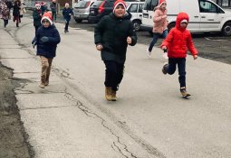 Általános Iskola - Hidas &raquo; 2024-2025 &raquo; MIKULÁSFUTÁS