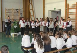 okt23_fb_img_1762156585274